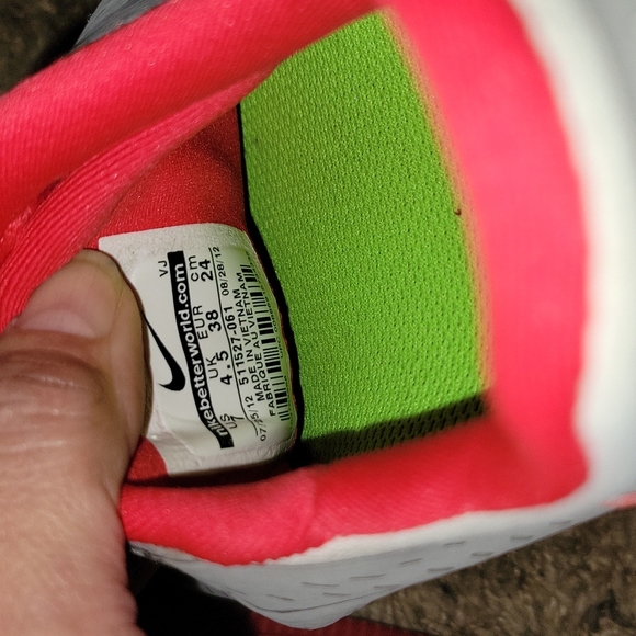 Nike 4.0 v2 sneakers - Picture 7 of 7